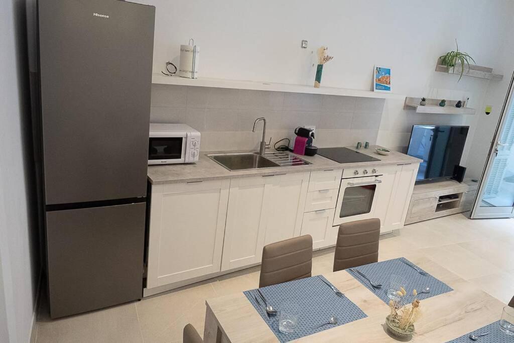 Casa Al Mare A A 100 Metri Dalla Appartamento *